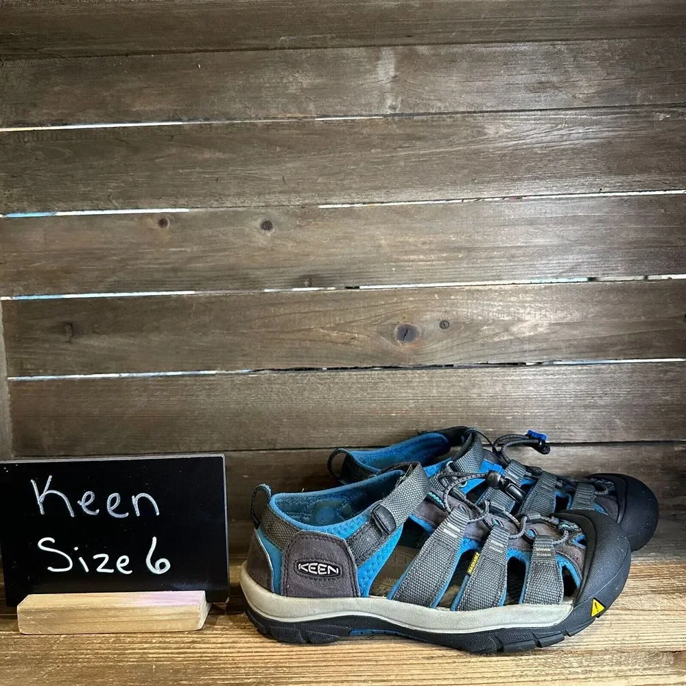 Mens Keen‎ Newport H2 Gray Casual Athletic Hiking Fisherman Sandals Size 6 D GUC